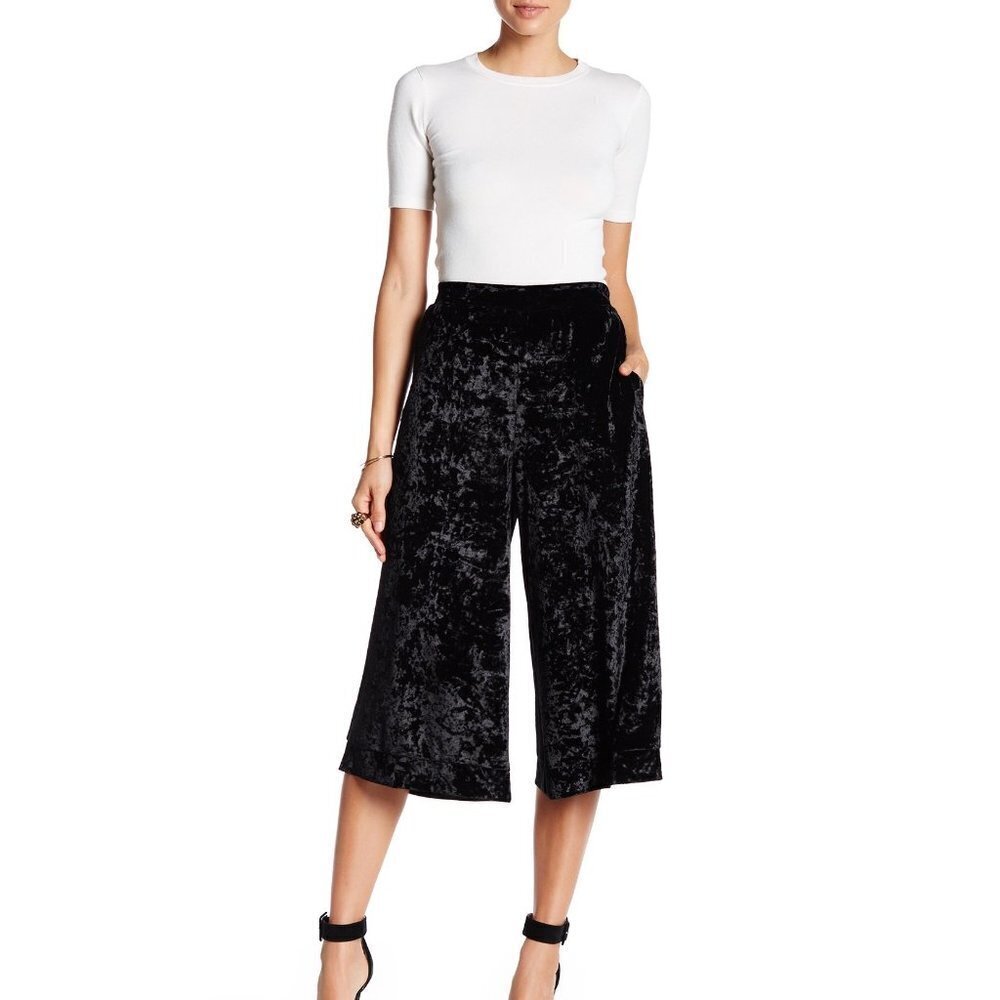 English Factory Crushed Velvet Culotte Pants NWT
